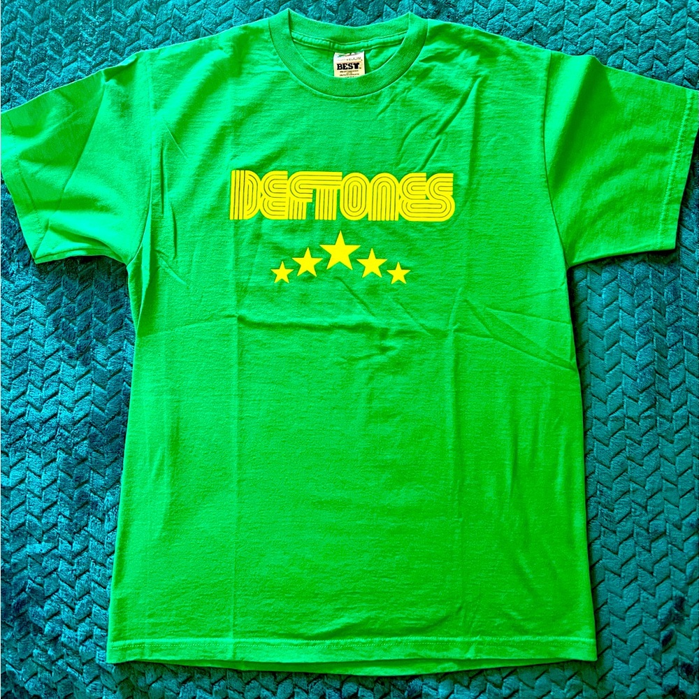 Deftones Mens Medium t-shirt.